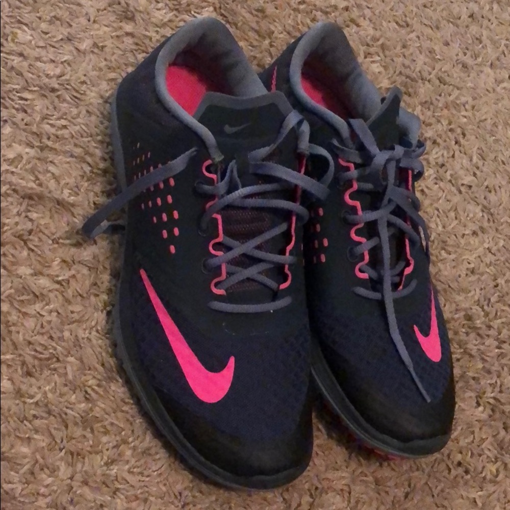 Nike Fitsole. Gray and pink. Size 8.5. Worn once